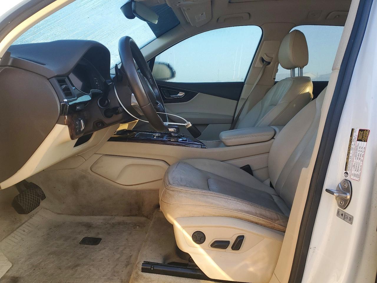 2017 Audi Q7 Premium Plus