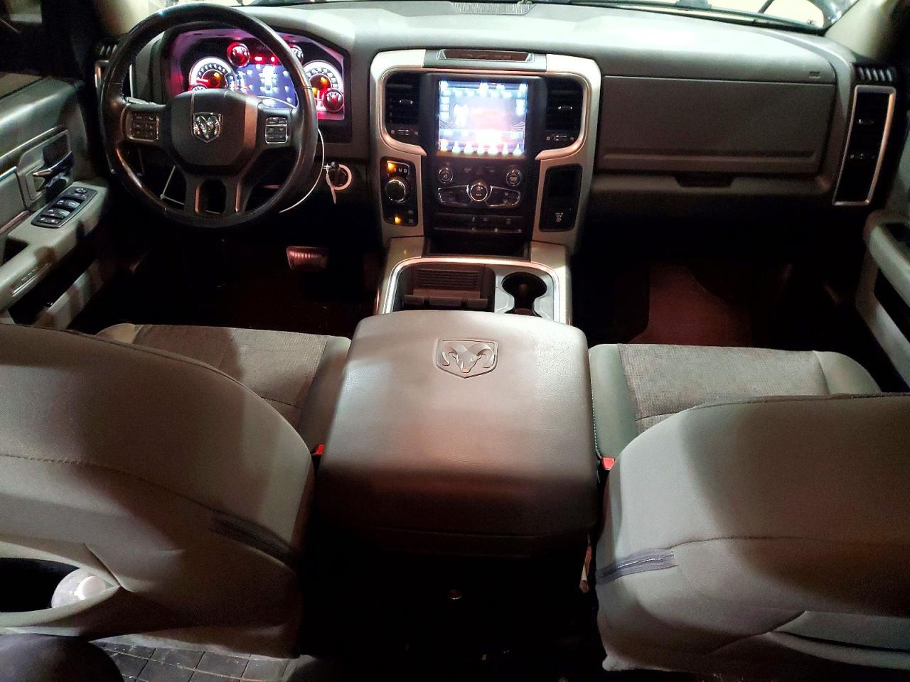 2019 Dodge Ram 1500 Classic slt