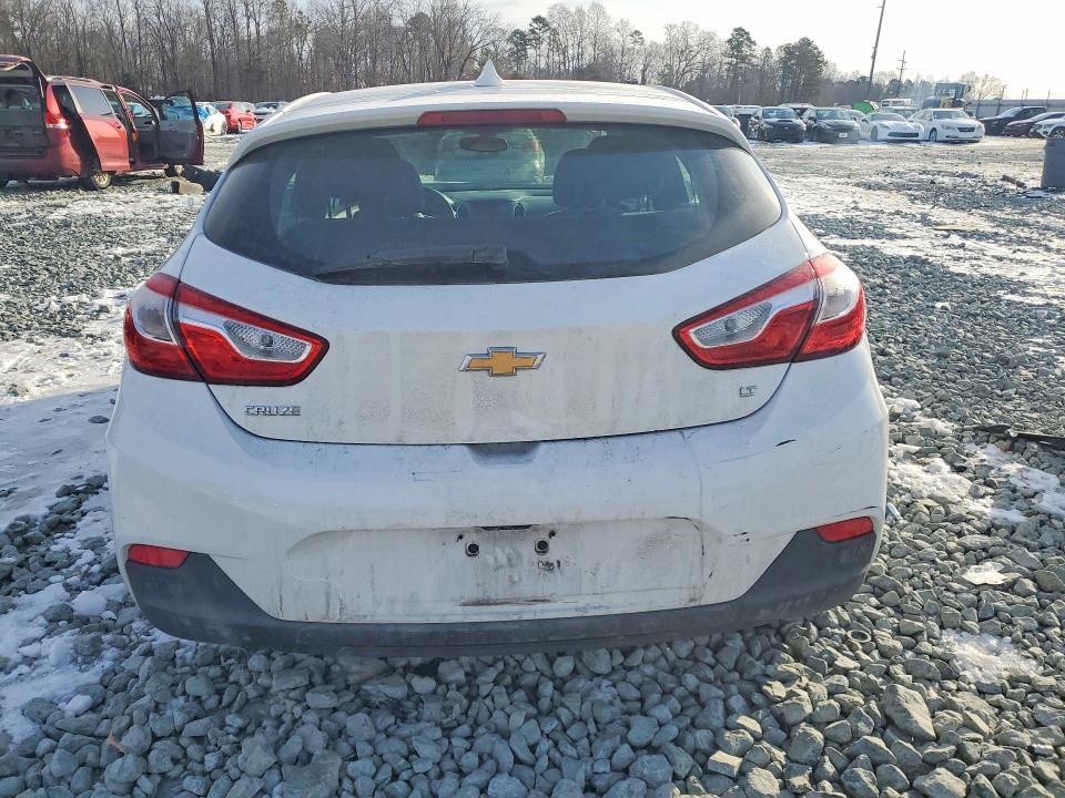 2018 Chevrolet Cruze lt