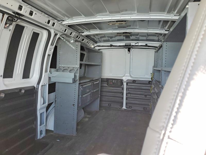 2020 Chevrolet Express G2500