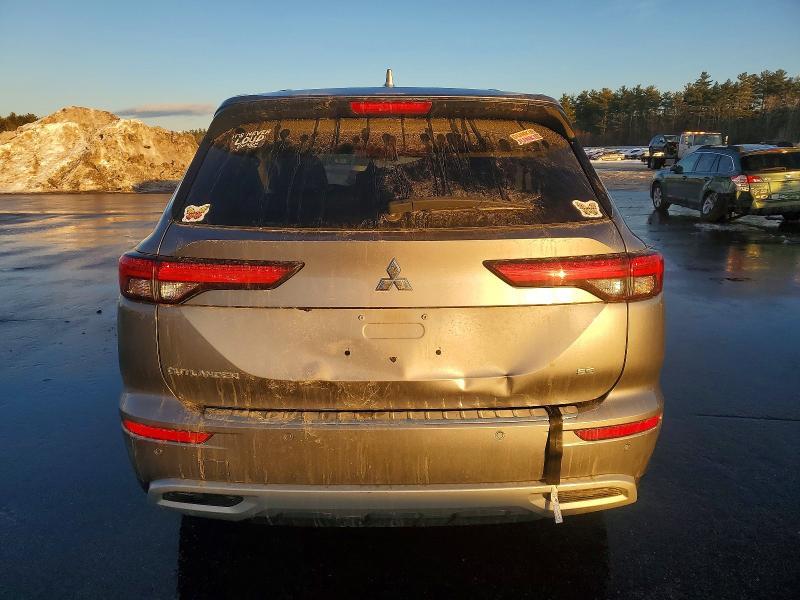 2022 Mitsubishi Outlander se