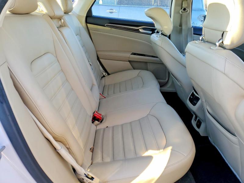 2014 Ford Fusion se Hybrid
