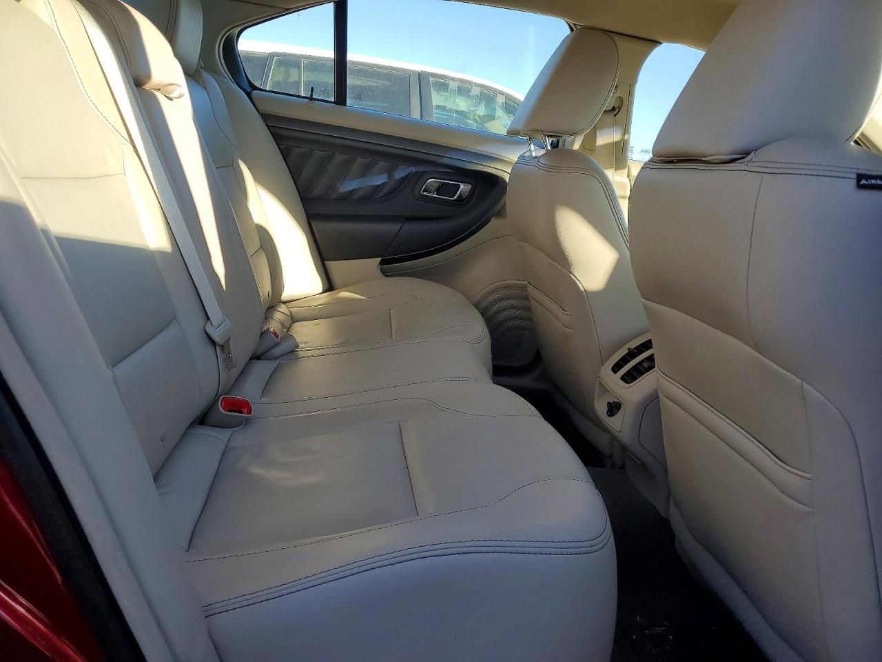 2011 Ford Taurus sel