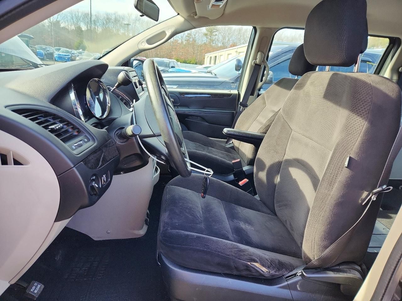 2014 Dodge Grand Caravan se