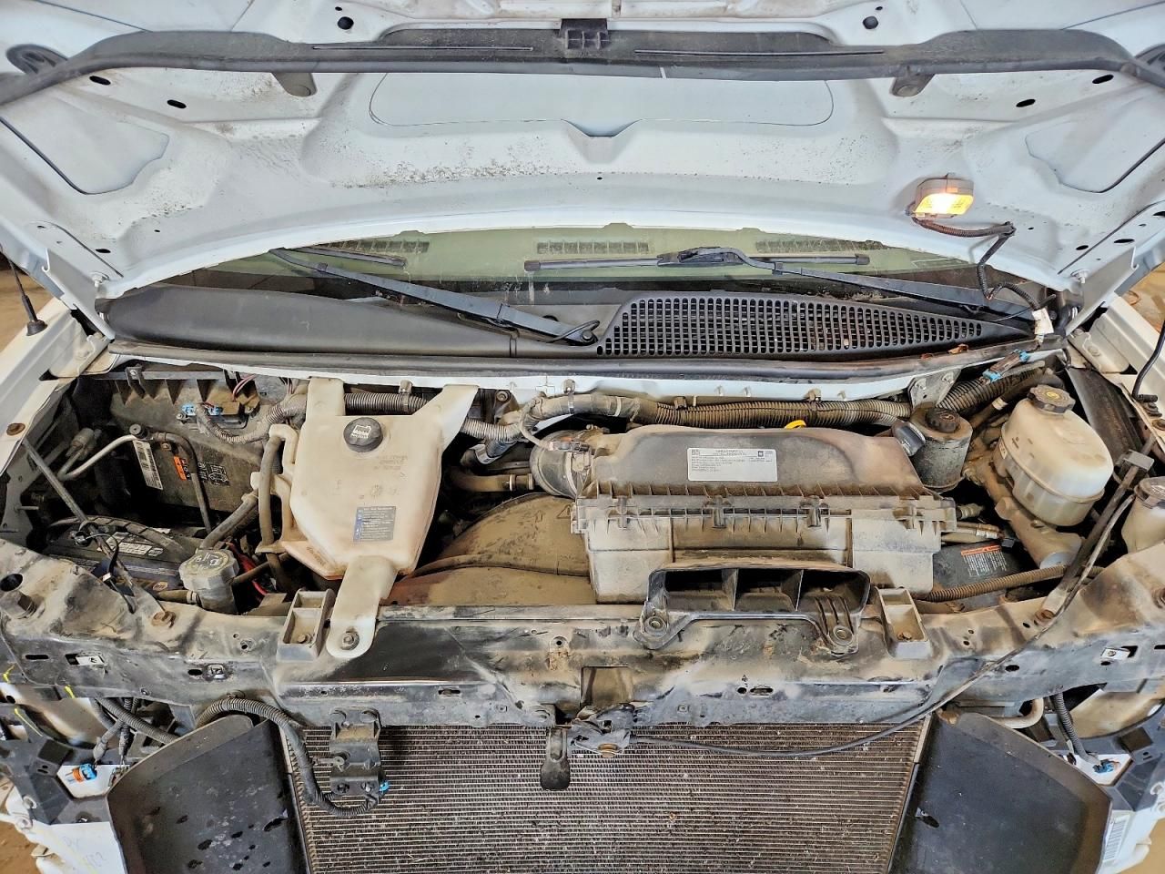 2020 Chevrolet Express G2500 LT