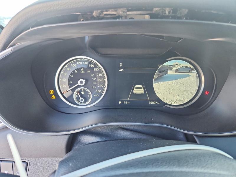 2022 Genesis G70 Base