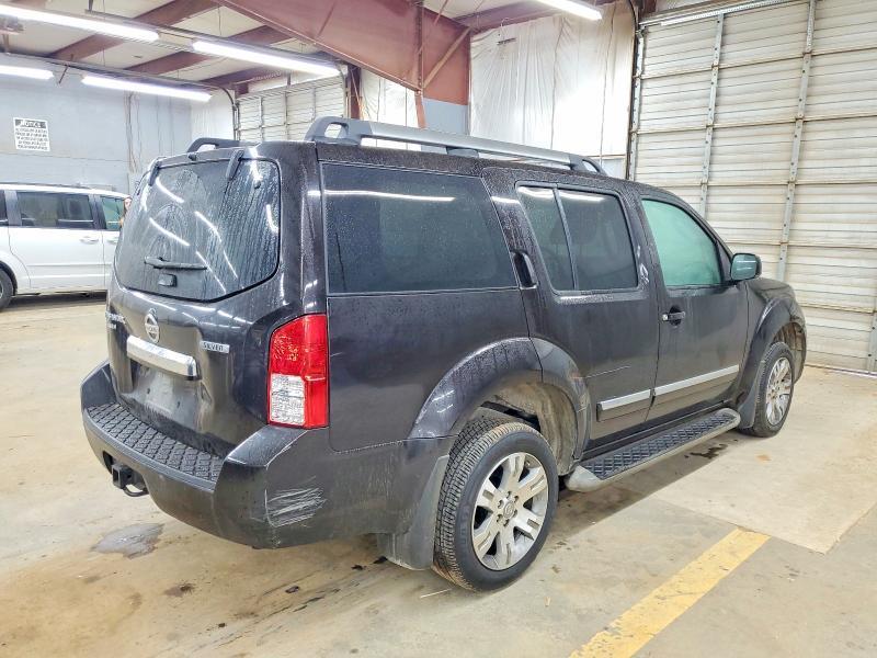 2012 Nissan Pathfinder s