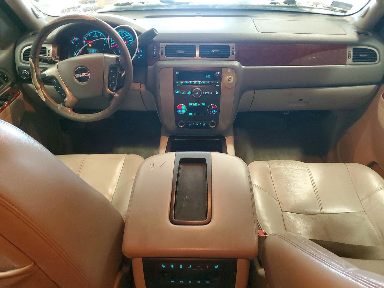 2012 GMC Yukon xl C1500 slt