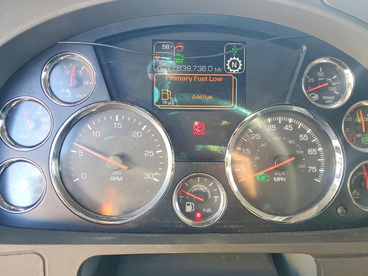 2019 Kenworth T680 Semi Truck