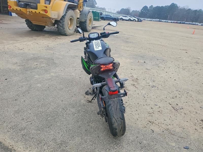 2025 Kawasaki ER650 N