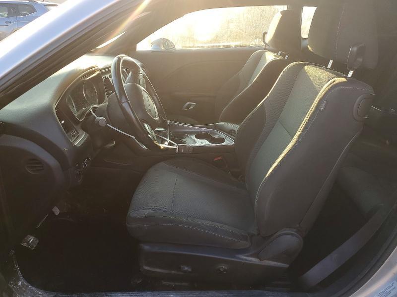2016 Dodge Challenger sxt
