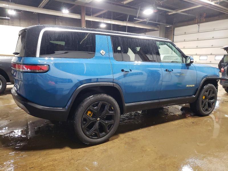 2023 Rivian R1S Adventure