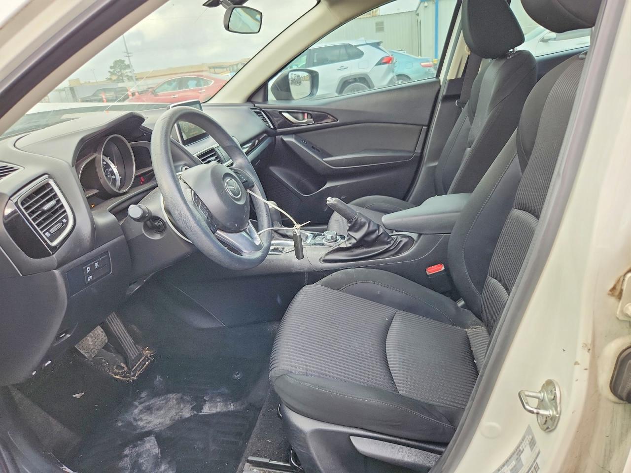 2016 Mazda 3 Sport