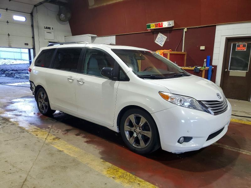 2013 Toyota Sienna xle