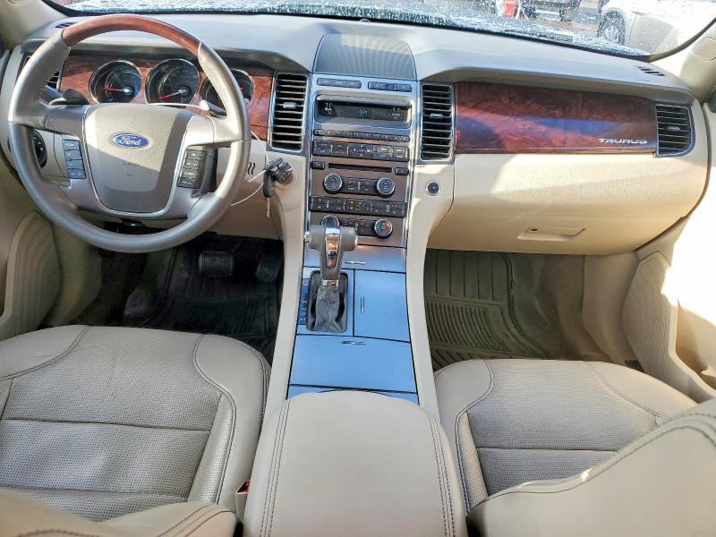 2010 Ford Taurus Limited