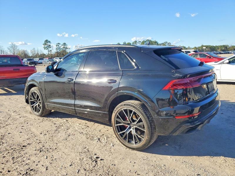 2022 Audi Q8 Premium Plus S-line