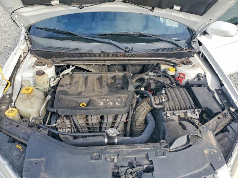 2012 Chrysler 200 Touring