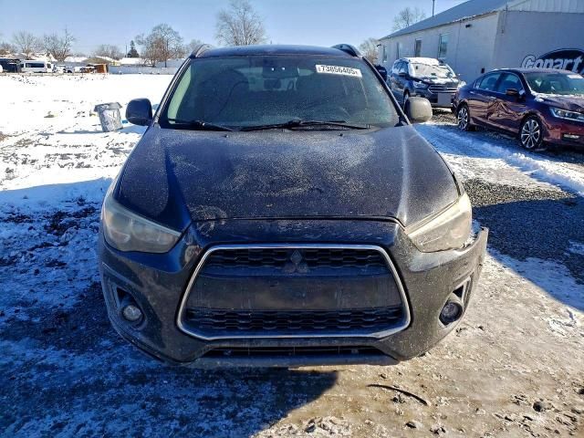 2013 Mitsubishi Outlander Sport se