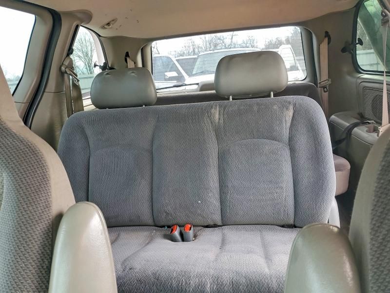 2003 Dodge Caravan SE