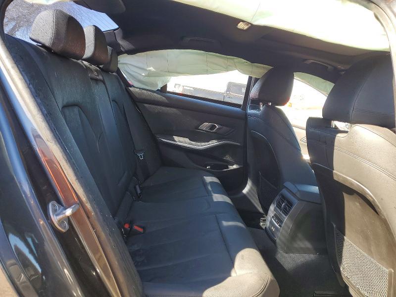 2021 BMW 330i