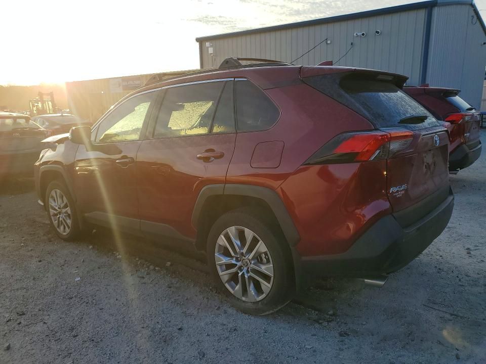 2025 Toyota Rav4 xle Premium
