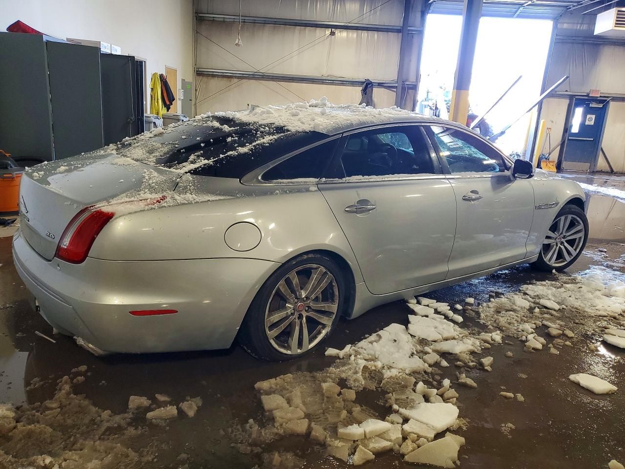 2015 Jaguar Xjl Portfolio