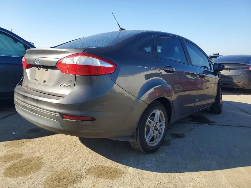 2018 Ford Fiesta se