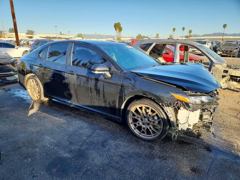 2024 Toyota Camry se Night Shade