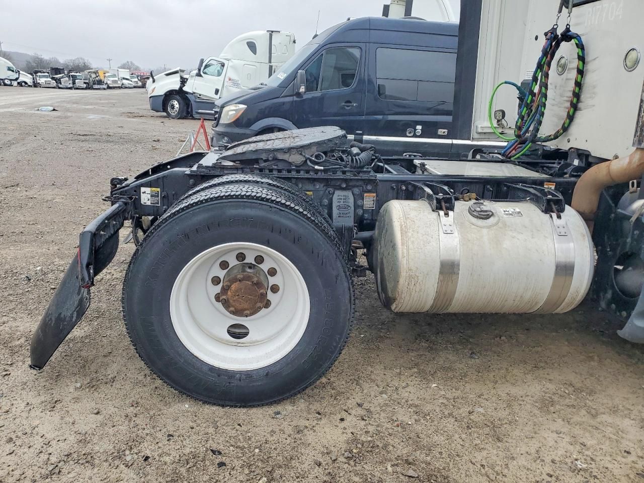 2016 Peterbilt 579 Semi Truck