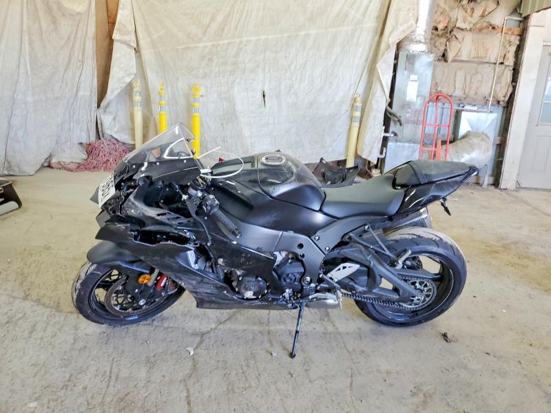 2025 Kawasaki ZX1002 M