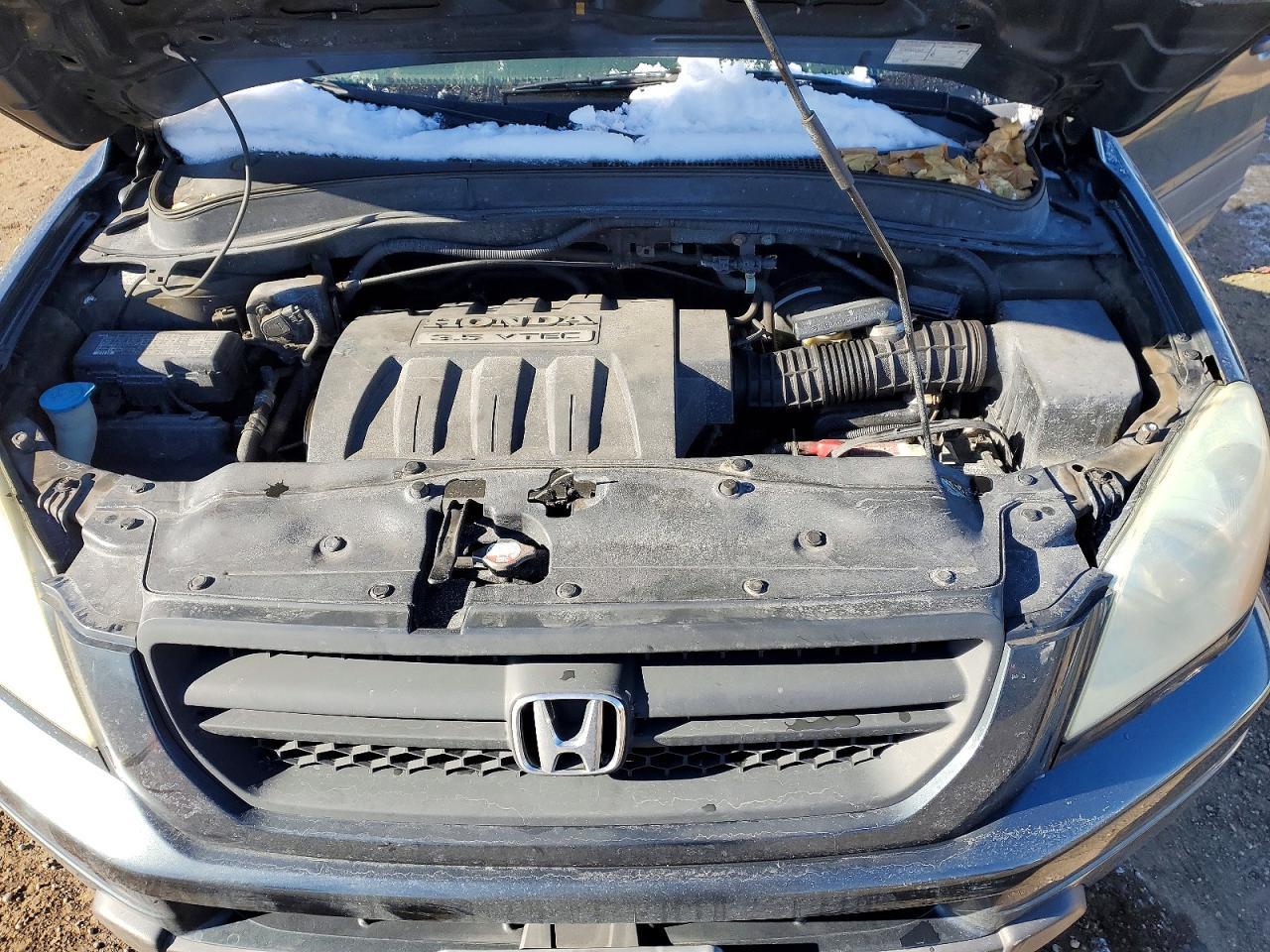 2005 Honda Pilot lx
