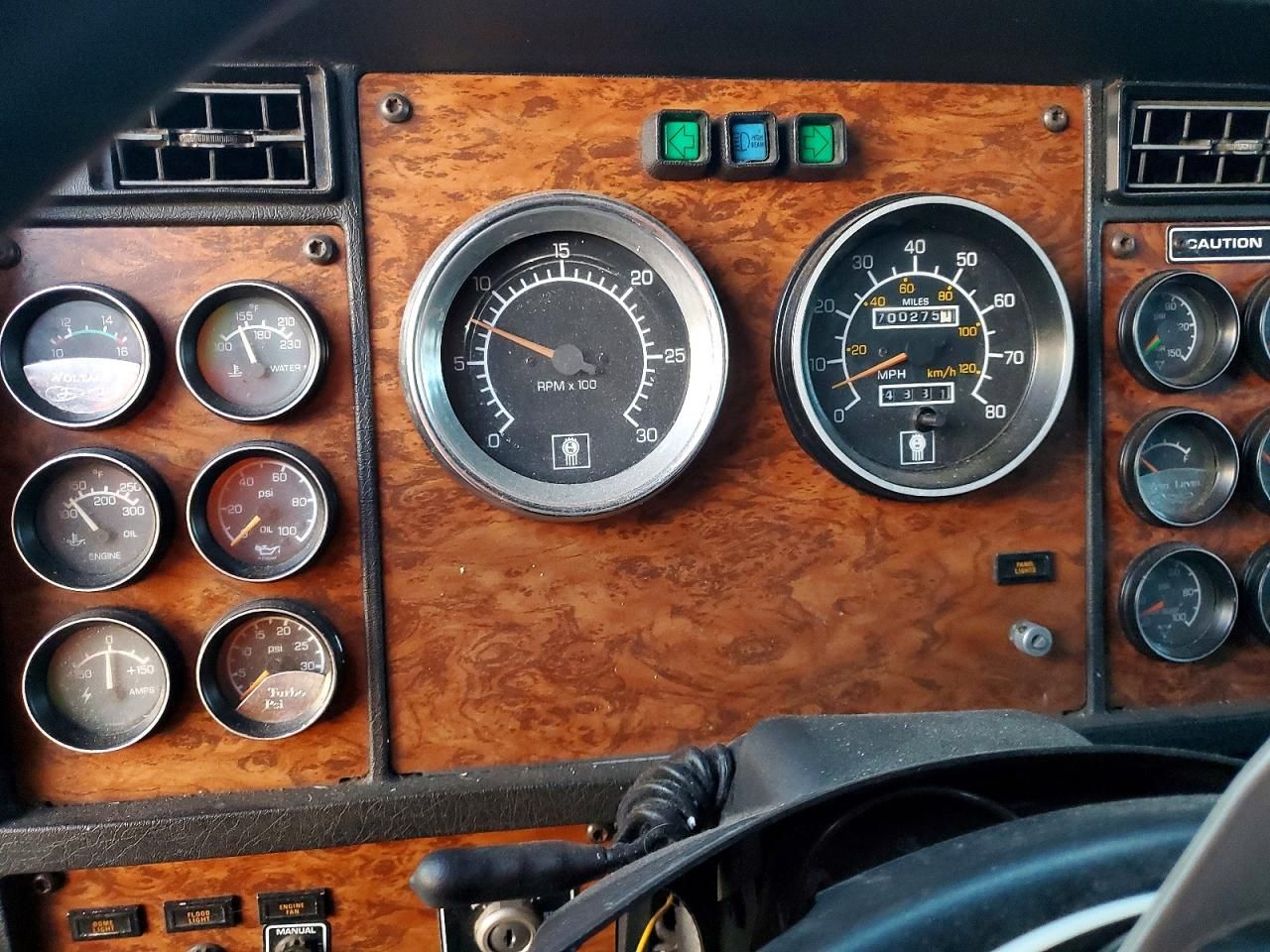 1999 Kenworth Construction W900