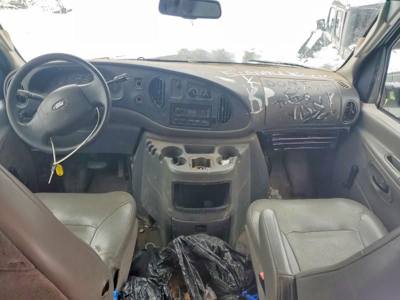 2005 Ford Econoline E250 Van