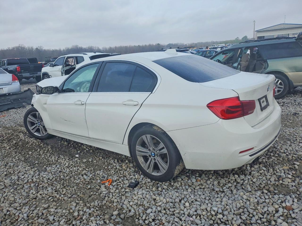 2017 BMW 330 i