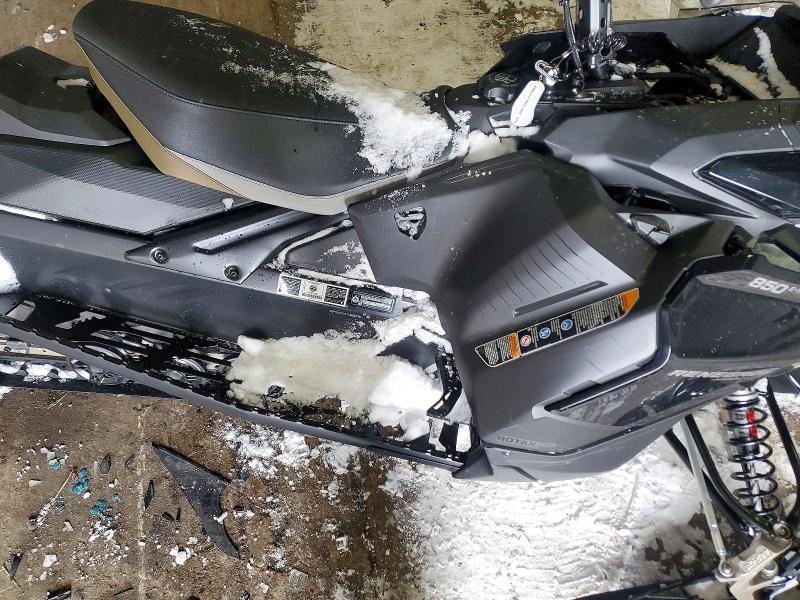 2026 Skidoo Renegade