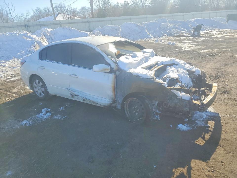 2010 Nissan Altima Base