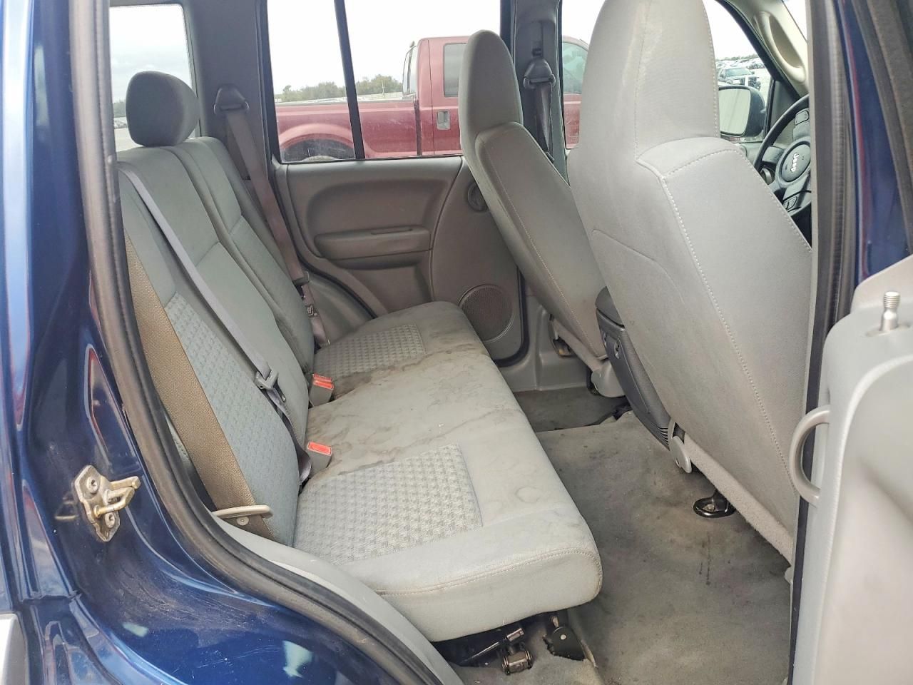 2005 Jeep Liberty Sport