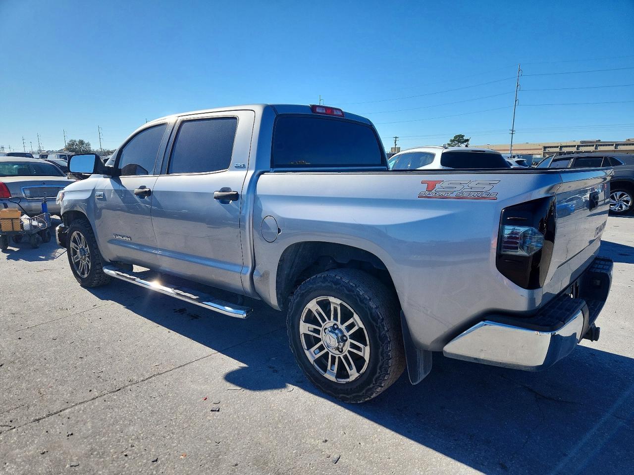 2015 Toyota Tundra Crewmax SR5