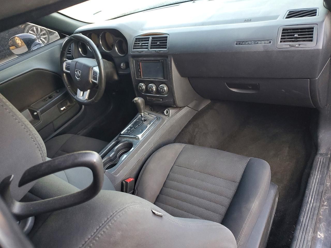 2013 Dodge Challenger sxt