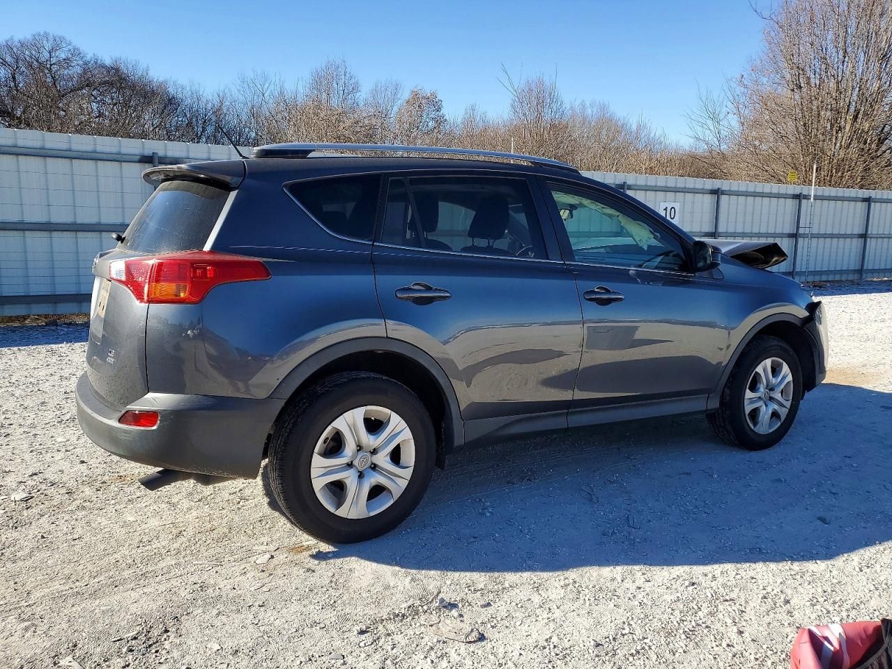 2014 Toyota Rav4 le