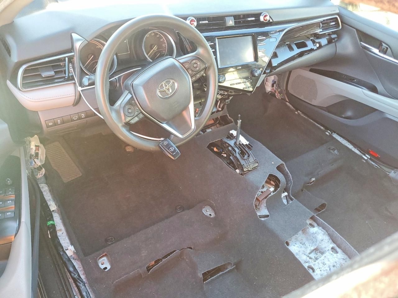 2020 Toyota Camry le