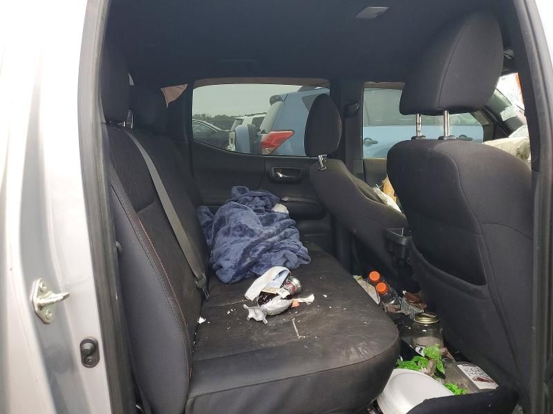 2016 Toyota Tacoma Double cab