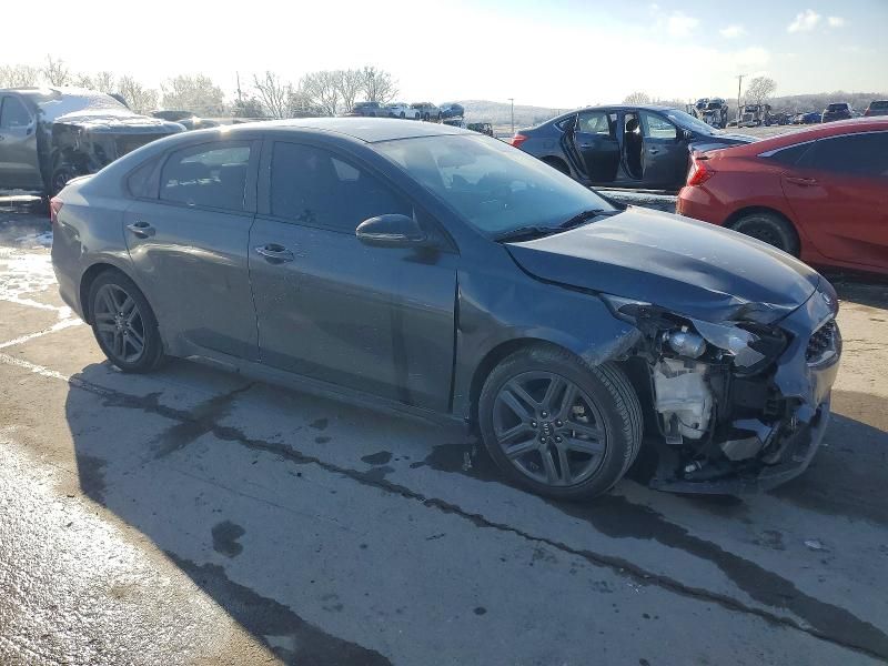 2021 KIA Forte gt Line