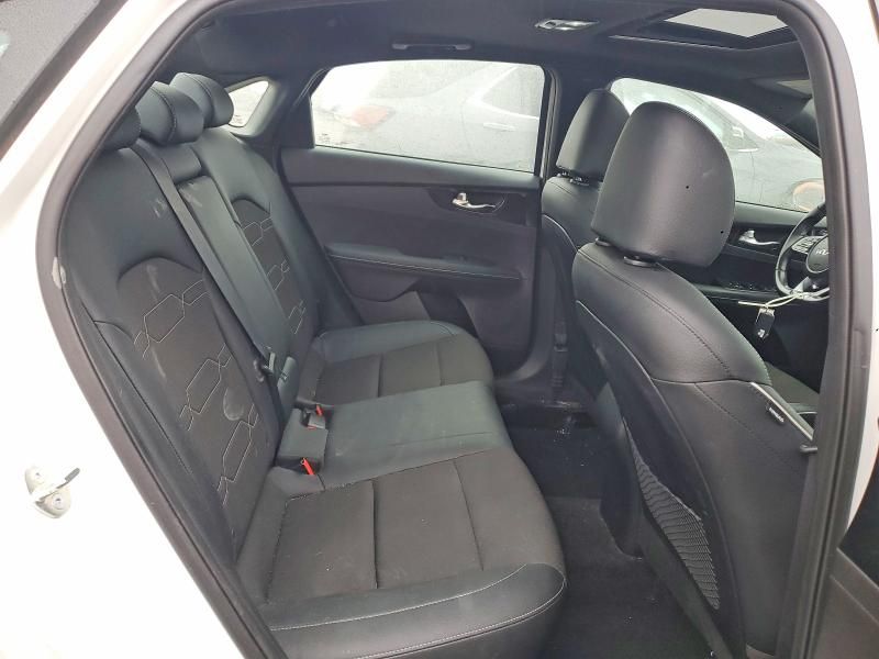 2024 KIA Forte gt Line