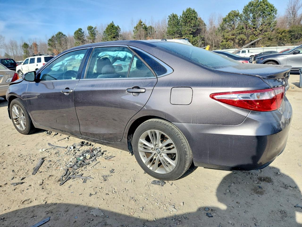 2015 Toyota Camry le