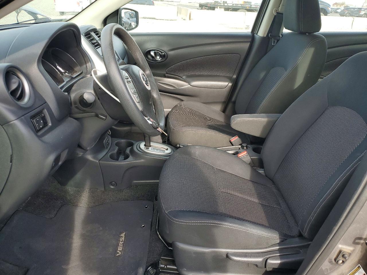 2017 Nissan Versa 1.6 sv