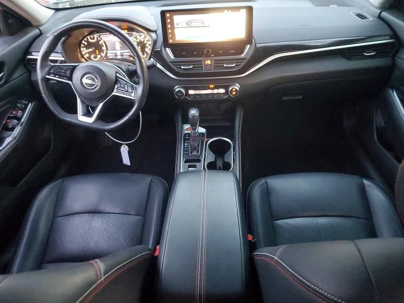 2023 Nissan Altima sr