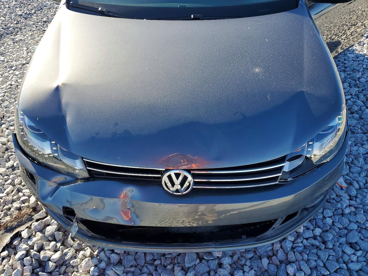 2015 Volkswagen Eos lux