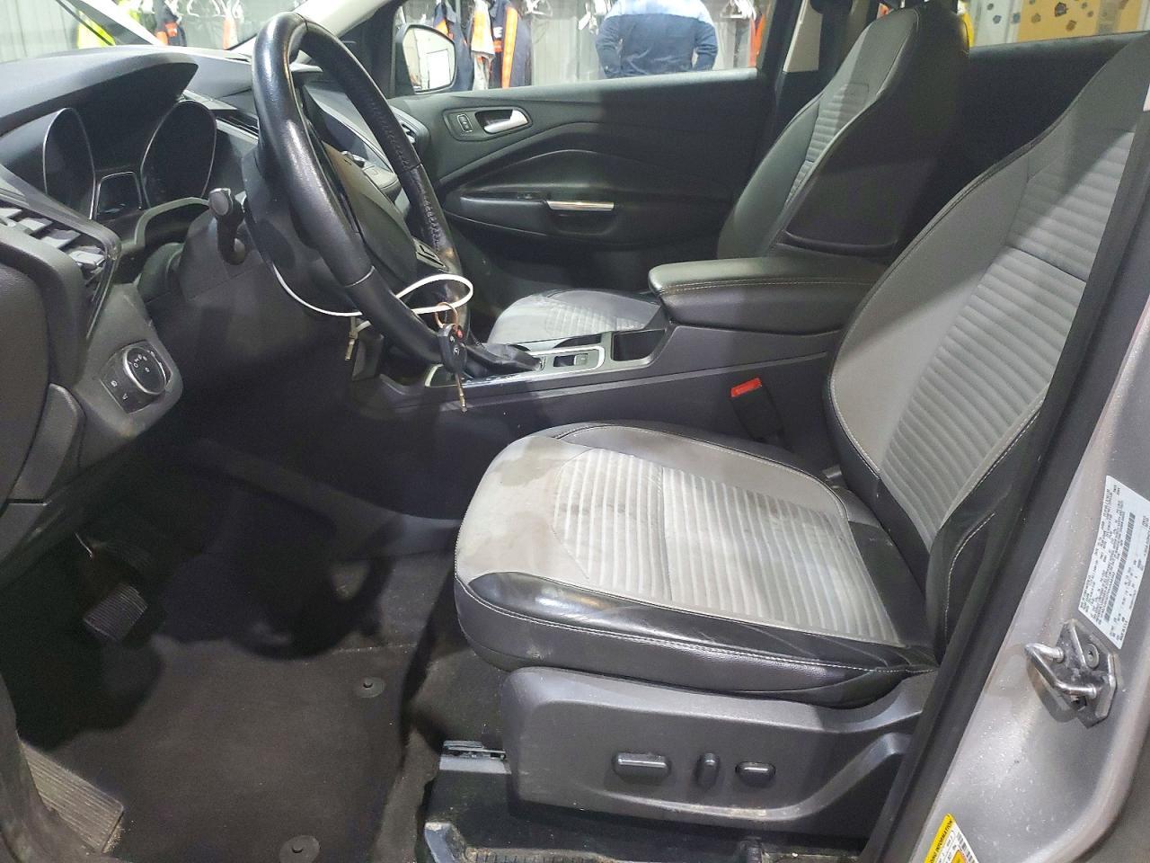 2017 Ford Escape se