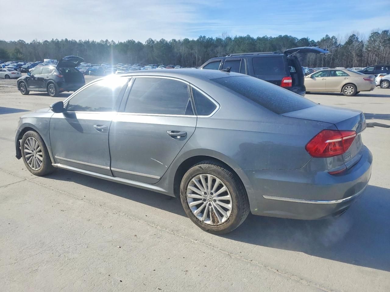 2016 Volkswagen Passat se